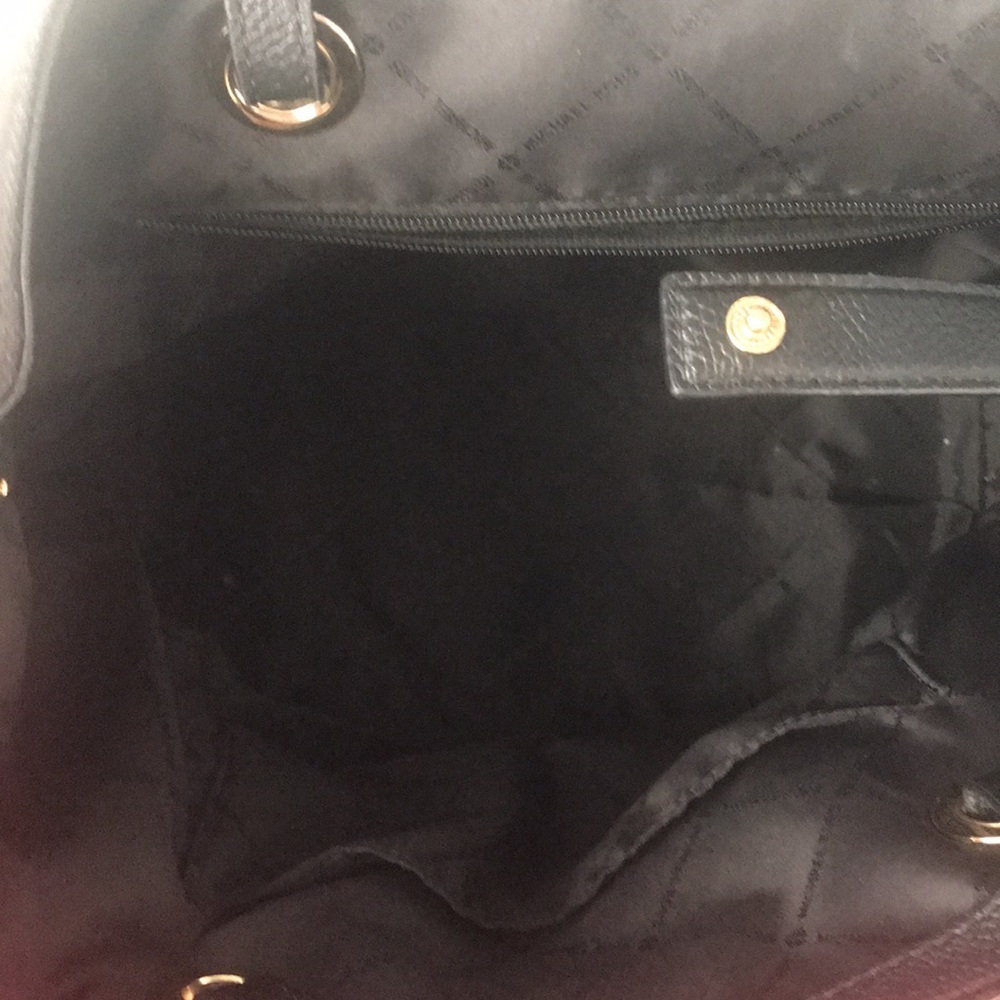 Michael Kors Black Canvas bucket purse - Picture 11 of 12